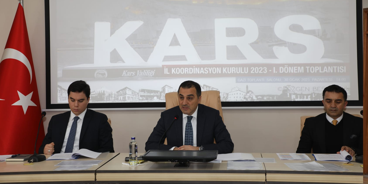 Vali Öksüz, belediyenin çalışmalarını anlattı