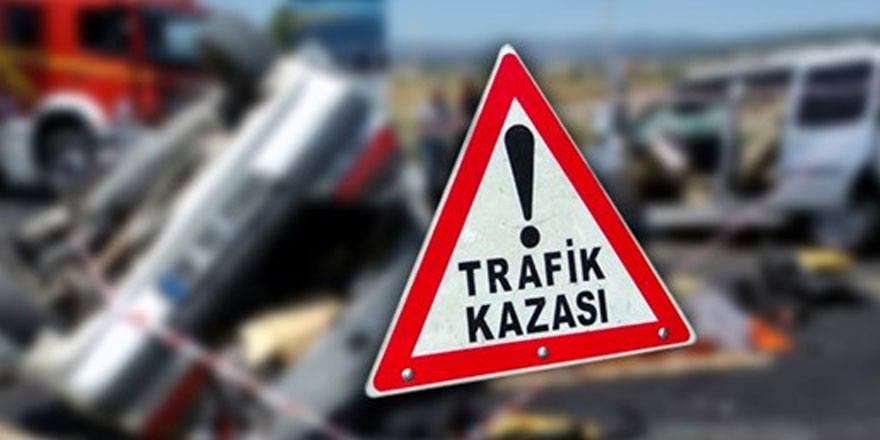 Sarıkamış’ta trafik kazası: 3 yaralı 